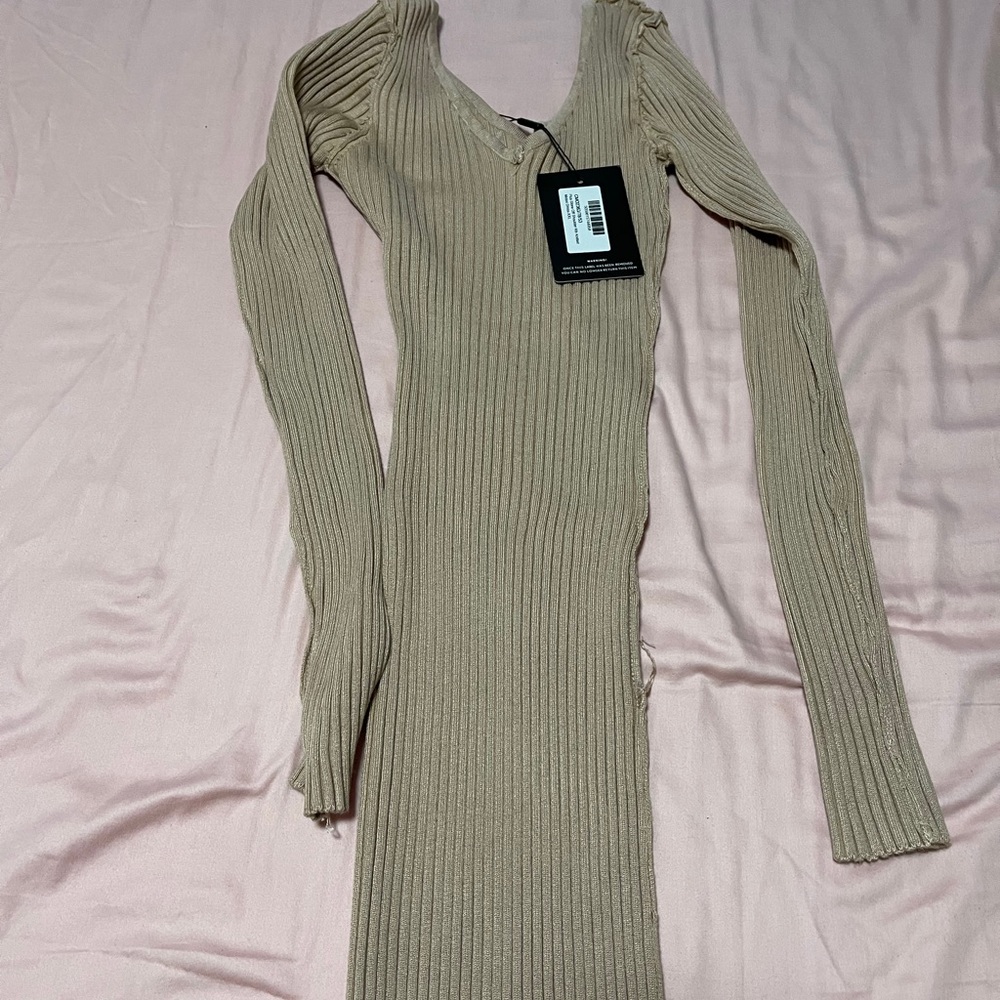 PLT nude ribbed body on